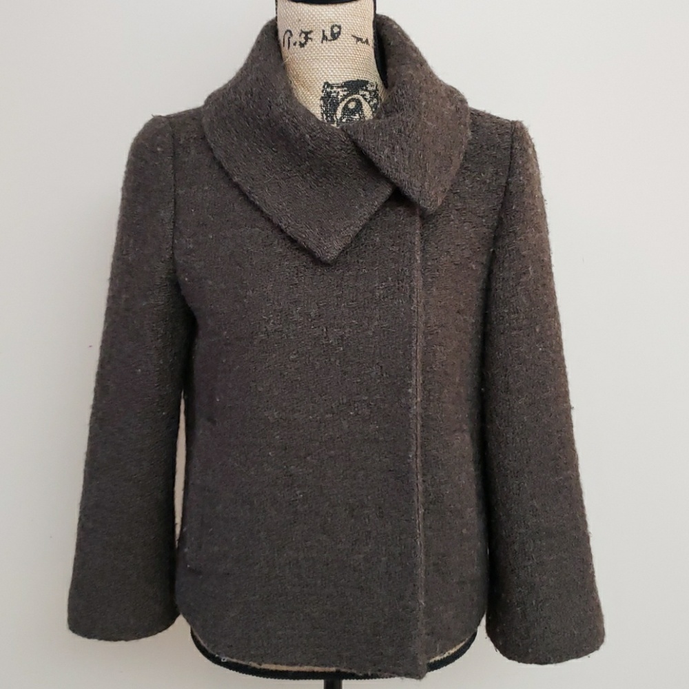 Banana Republic short wool coat size 6